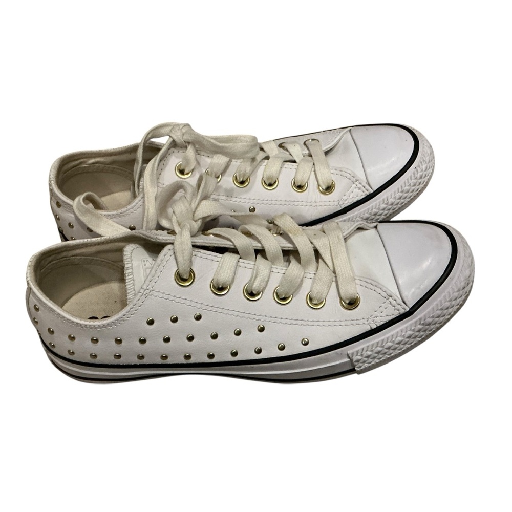 Converse Chuck Taylor white leather with studs sneakers women’s OM-BRE OX sz 6.5